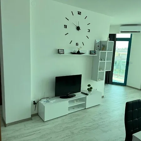 Spacious And Cozy In Complex Del Sol بريمورسكو