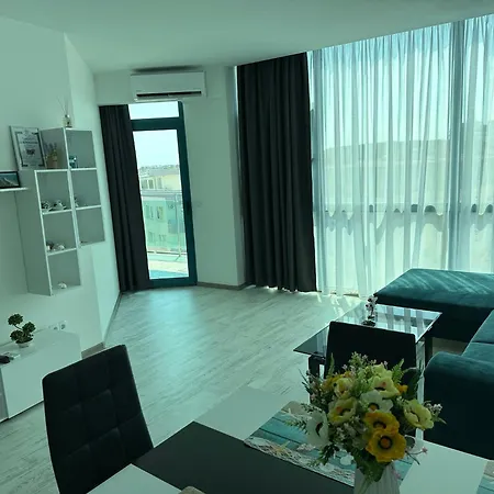 Spacious And Cozy In Complex Del Sol Appartement